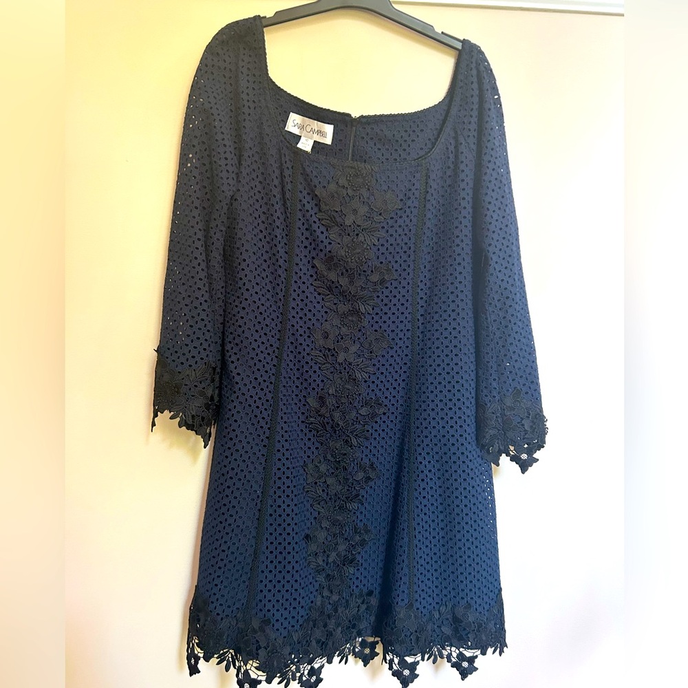Lovely navy cotton eyelet dress by Sara Campbell in size 10. NWT